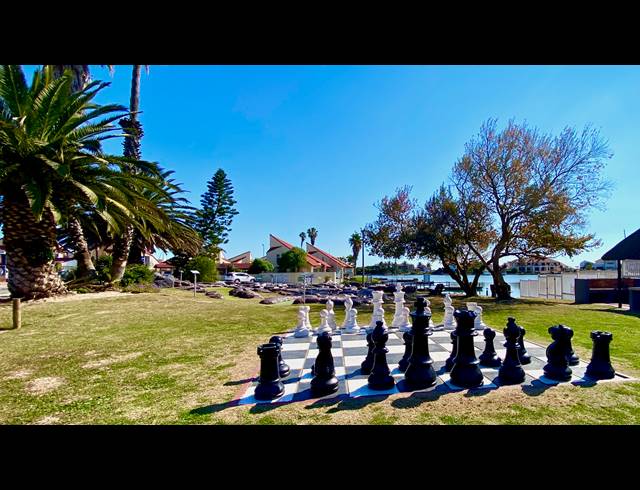 3 BEDROOM HOUSE FOR SALE IN PORT OWEN